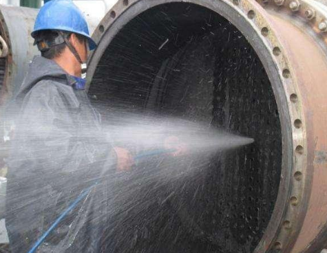 保定清苑高压清洗车高压泵水压很低的原因