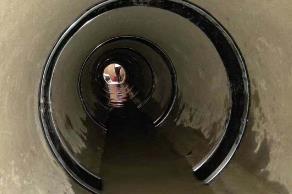 保定清苑高压清洗管道公司分享下非开挖管道修复技术